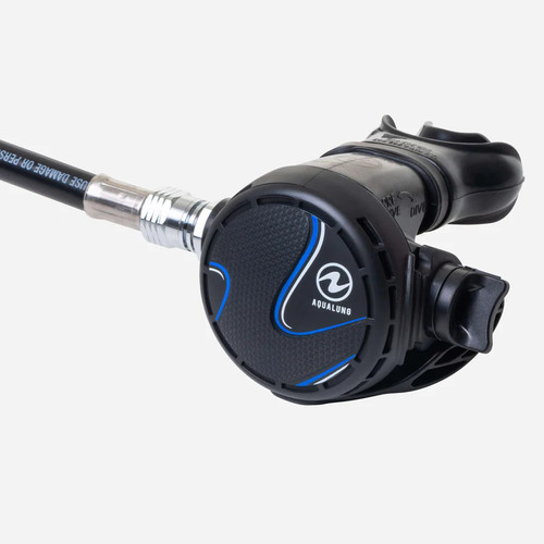  Aqualung Titan Scuba Regulator 